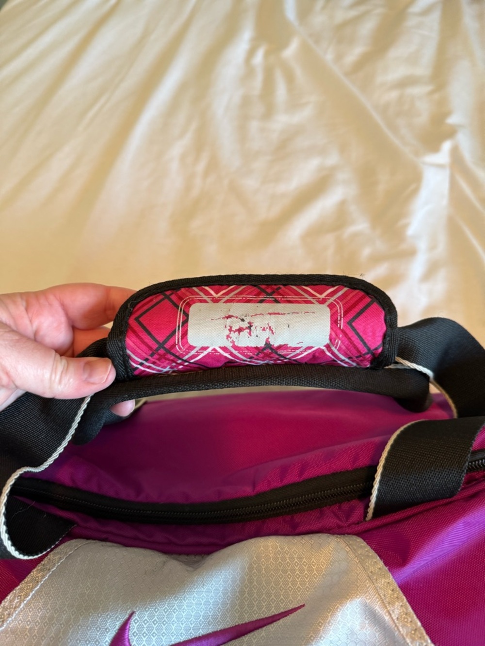 Nike Women's Purple and Silver Medium Travel Duffel Bag - Picture 8 of 9